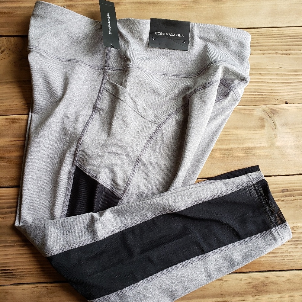 🔥NWT! BCBGMAXAZRIA capri leggings